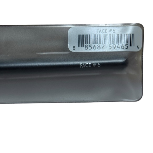 Merle Norman Makeup Artistry Cosmetic Brush Face #6 - Picture 2 of 3